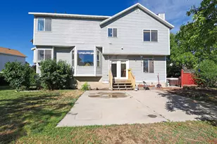 3743 Pear Apple Cir, Salt Lake City, UT 84119 - Photo 5