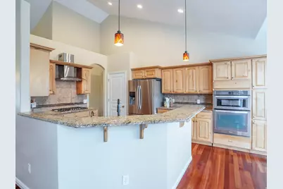 3059 W Uinta Pines Cir, South Jordan, UT 84095 - Photo 7