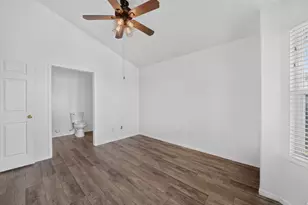 1971 W Floisand Cir, Salt Lake City, UT 84116 - Photo 3