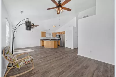 1971 W Floisand Cir, Salt Lake City, UT 84116 - Photo 15