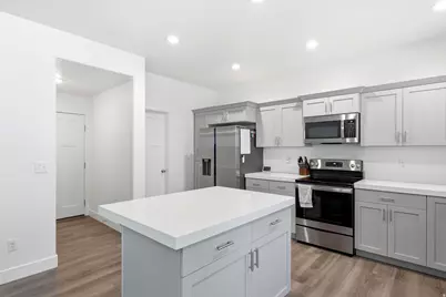 4854 E Lake Corner Dr, Eagle Mountain, UT 84005 - Photo 13