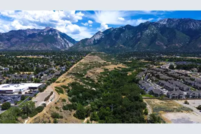10717 S 1225 E, Sandy, UT 84094 - Photo 17