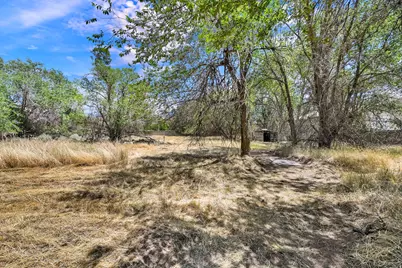 10717 S 1225 E, Sandy, UT 84094 - Photo 5