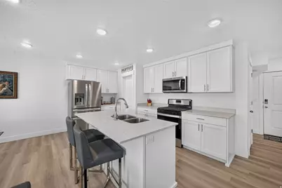 1639 E Indigo Loop N, Layton, UT 84041 - Photo 7