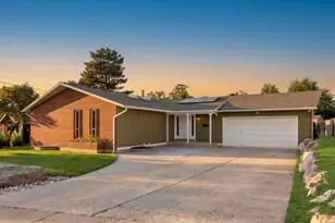 1093 Cambridge Rd, Kaysville, UT 84037 - Photo 1