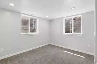 1093 Cambridge Rd, Kaysville, UT 84037 - Photo 25