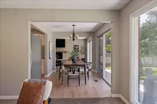 1093 Cambridge Rd, Kaysville, UT 84037 - Photo 5