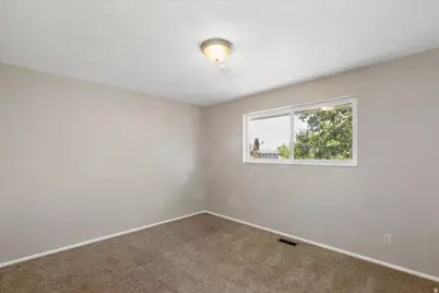 1093 Cambridge Rd, Kaysville, UT 84037 - Photo 19
