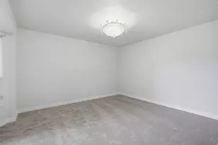 8791 S Long Dr Dr, West Jordan, UT 84088 - Photo 5