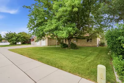 8791 S Long Dr Dr, West Jordan, UT 84088 - Photo 3