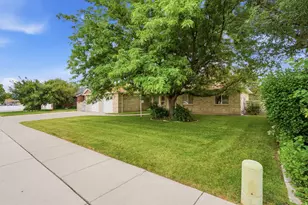 8791 S Long Dr Dr, West Jordan, UT 84088 - Photo 3