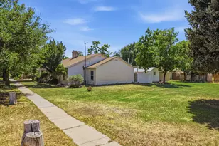 365 N Main St, Fillmore, UT 84631 - Photo 33