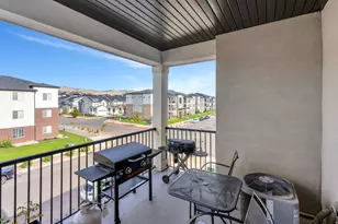 1386 N 3830 W, Lehi, UT 84043 - Photo 11