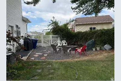 6685 W Feulner Ct S, West Valley, UT 84128 - Photo 29