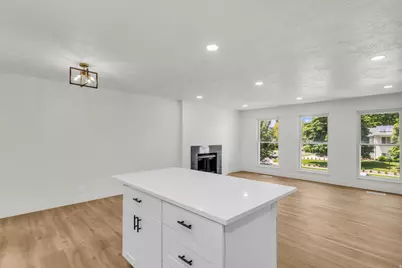 759 S Pitford Dr W, Centerville, UT 84014 - Photo 11