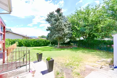 5951 S Sweet Basil W, Taylorsville, UT 84129 - Photo 3