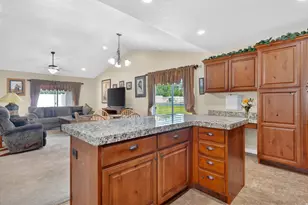 422 S 1040 East Rd E, American Fork, UT 84003 - Photo 7
