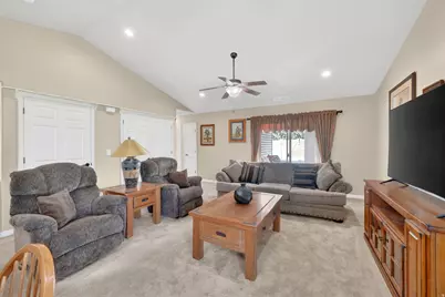 422 S 1040 East Rd E, American Fork, UT 84003 - Photo 7
