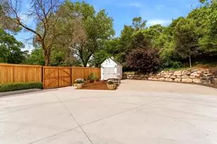1360 E Shady Way, Fruit Heights, UT 84037 - Photo 3