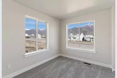 3098 N 1625 E #109, Layton, UT 84040 - Photo 17