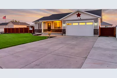 256 Worthington St, Grantsville, UT 84029 - Photo 1