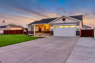 256 Worthington St, Grantsville, UT 84029 - Photo 1