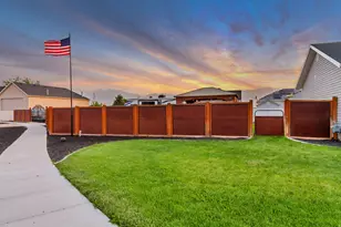 256 Worthington St, Grantsville, UT 84029 - Photo 5