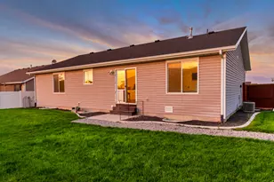 256 Worthington St, Grantsville, UT 84029 - Photo 17