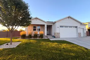 138 W 350 N, Vineyard, UT 84059 - Photo 1