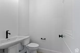 11007 S Lake Island Dr, South Jordan, UT 84009 - Photo 21