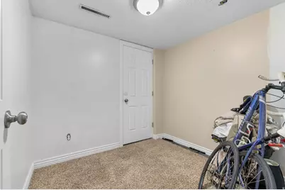 1489 N 400 W, Bountiful, UT 84010 - Photo 31