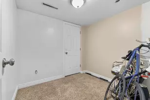 1489 N 400 W, Bountiful, UT 84010 - Photo 31