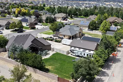 12589 S Majestic Hill Ct, Herriman, UT 84096 - Photo 37