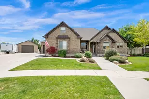 12589 S Majestic Hill Ct, Herriman, UT 84096 - Photo 1