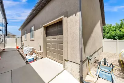 12589 S Majestic Hill Ct, Herriman, UT 84096 - Photo 35