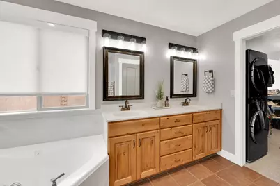 12589 S Majestic Hill Ct, Herriman, UT 84096 - Photo 19