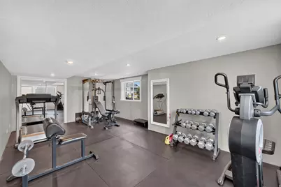 1672 Equestrian Park Way, Kaysville, UT 84037 - Photo 23