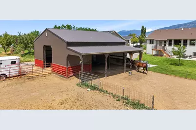 1672 Equestrian Park Way, Kaysville, UT 84037 - Photo 31