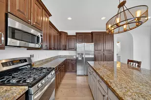 1672 Equestrian Park Way, Kaysville, UT 84037 - Photo 9