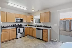147 W 1190 N, Logan, UT 84341 - Photo 9