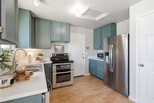 3867 S Ditsie Dr W, Magna, UT 84044 - Photo 9