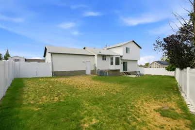 3867 S Ditsie Dr W, Magna, UT 84044 - Photo 31