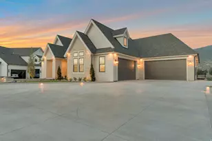 659 S 1475 W, Farmington, UT 84025 - Photo 3