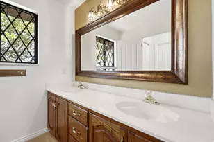 1501 E Maple Hills Dr S, Bountiful, UT 84010 - Photo 67