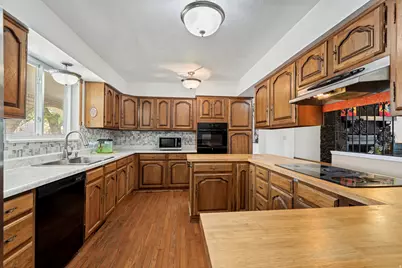 4863 W 3280 S, West Valley, UT 84120 - Photo 7