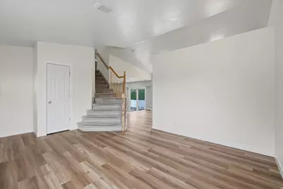 13167 S 2420 W, Riverton, UT 84065 - Photo 5