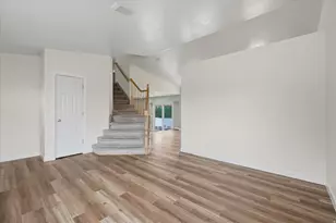 13167 S 2420 W, Riverton, UT 84065 - Photo 5
