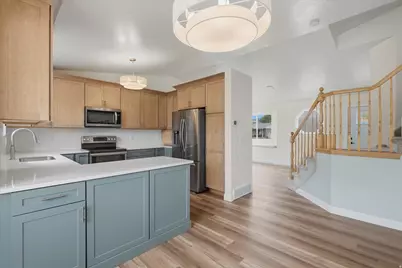 13167 S 2420 W, Riverton, UT 84065 - Photo 7