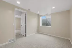 13167 S 2420 W, Riverton, UT 84065 - Photo 29