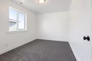 2283 E 390 N, Spanish Fork, UT 84660 - Photo 17